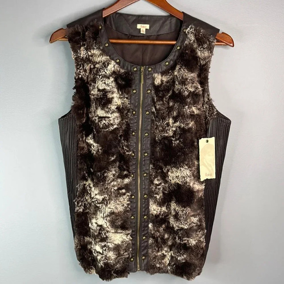 REBA NWT Faux Fur Vest Madrid Brown Faux Leather Zip Up Studded Brass Mobwife L - Picture 11 of 11